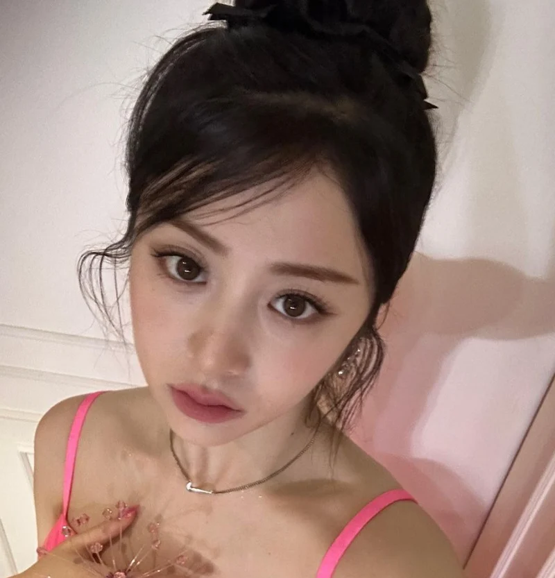 許允眞.png