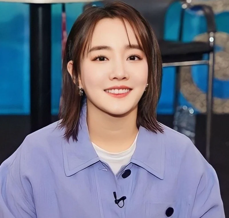 Younha3.png