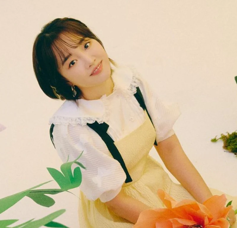 Younha6.png