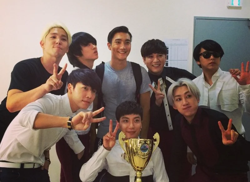 Super Junior.png
