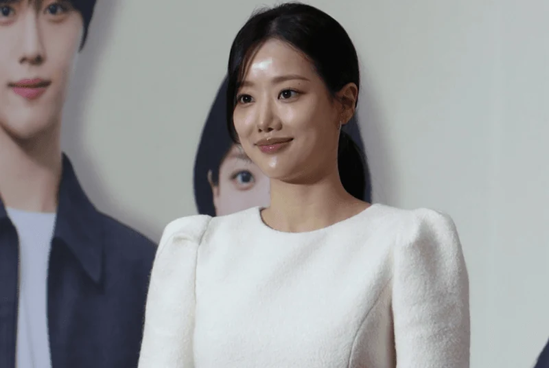 韓娛熱議-李娜恩時隔六年首次公開亮相