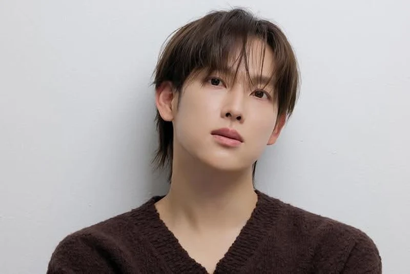 韓娛熱議-SM  vs THEBLACKLABEL 追求的美感