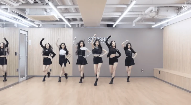 韓娛熱議-30名Starship員工在場盯著看的IVE出道前最後一次月末評價影片